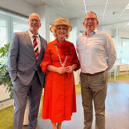 PHOTO-2026-04-23-21-46-33