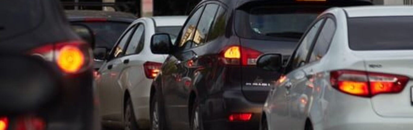 photo-1602951172321-fe0aa8865e6b